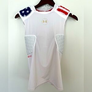 Boy UA Youth Large football padded shirt